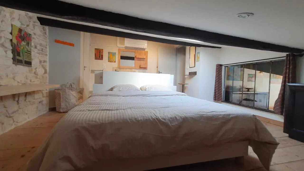 Grand Loft En Plein Coeur Du Vieux-Port Apartment Marseille 0*,  France