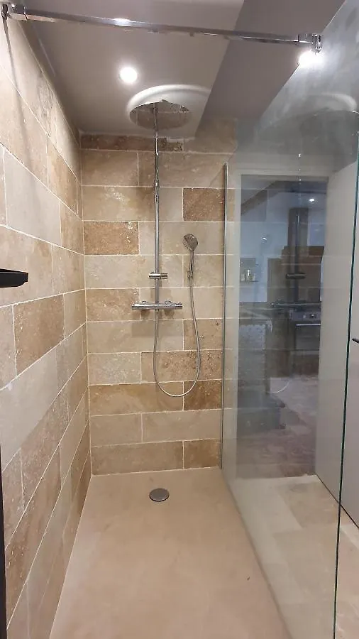 Grand Loft En Plein Coeur Du Vieux-Port Apartment Marseille 0*,  France